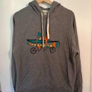Fayettechill Sweatshirt - Medium